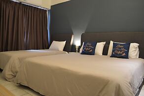 The Forum Condominium by Brassalova 76