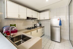 The Forum Condominium by Brassalova 76