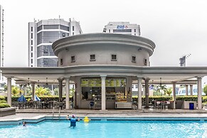 The Forum Condominium by Brassalova 76