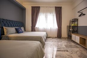 The Forum Condominium by Brassalova 74