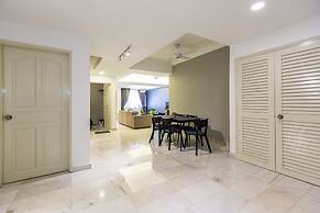 The Forum Condominium by Brassalova 74