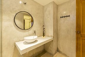 The Forum Condominium by Brassalova 53