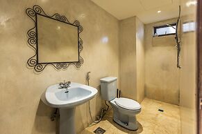 The Forum Condominium by Brassalova 53