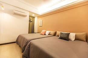 The Forum Condominium by Brassalova 53