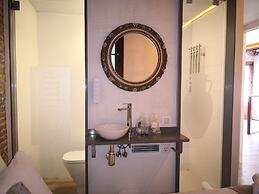 Amfores Boutique Guest House