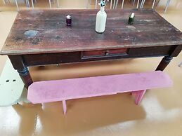 Crucesinn Albergue - Hostel