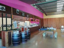 Crucesinn Albergue - Hostel