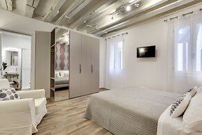 Laguna Apartments Near Giardini Biennale