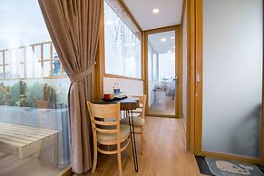 RedDoorz Plus near Saigon Train Station