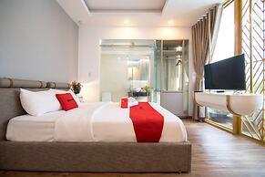 RedDoorz Plus near Saigon Train Station