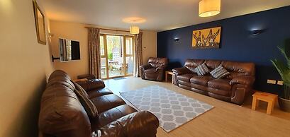 The Victorian Barn self catering holidays with pool & hot tubs