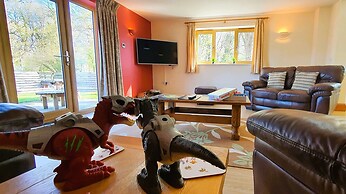 The Victorian Barn self catering holidays with pool & hot tubs