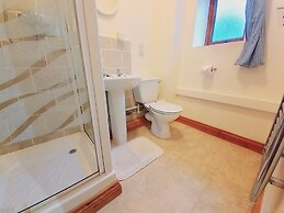 The Victorian Barn self catering holidays with pool & hot tubs