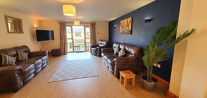 The Victorian Barn self catering holidays with pool & hot tubs