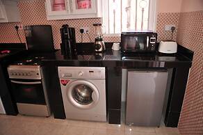 Victoria Lake View Guest House & Safaris