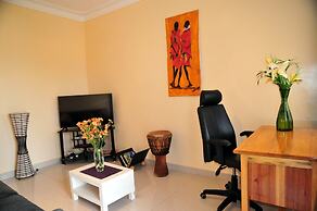 Victoria Lake View Guest House & Safaris