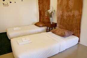 Rai Ruen Rom Organic Farm