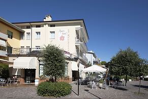 Apart-Hotel La Rocchetta