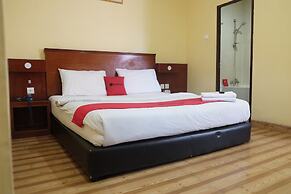 RedDoorz Plus near DC Mall Batam