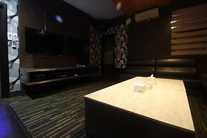 RedDoorz Plus near DC Mall Batam