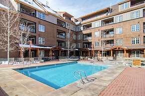 River Run Village by Gondola Resorts