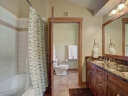 River Run Village by Gondola Resorts