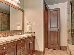 River Run Village by Gondola Resorts