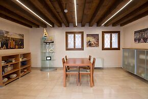 Domus Clugiae