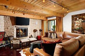 Downtown Aspen Vacation Rentals