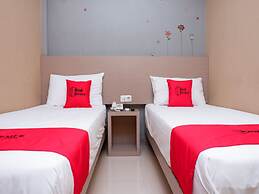 RedDoorz near Java Supermall Semarang