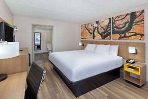 Days Inn by Wyndham Knoxville North