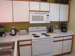 3BR 2.5BA Home in Emerald Island Resort by CV-8479