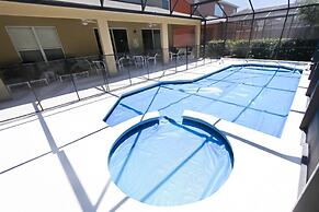 7BR 4.5BA Home in Emerald Island Resort by CV-2767