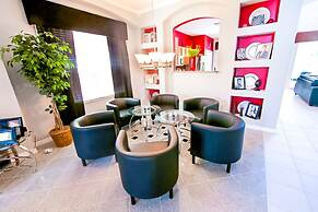 7BR 4.5BA Home in Emerald Island Resort by CV-2767