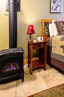 Alpen Way Chalet Mountain Lodge