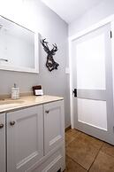 Alpen Way Chalet Mountain Lodge