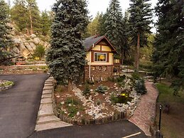 Alpen Way Chalet Mountain Lodge