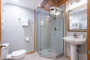 Alpen Way Chalet Mountain Lodge