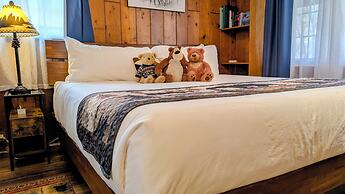 Alpen Way Chalet Mountain Lodge