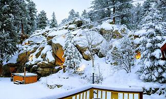 Alpen Way Chalet Mountain Lodge