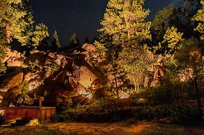 Alpen Way Chalet Mountain Lodge