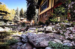 Alpen Way Chalet Mountain Lodge