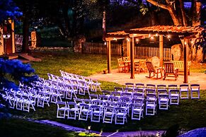 Alpen Way Chalet Mountain Lodge