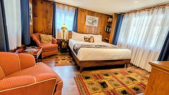 Alpen Way Chalet Mountain Lodge