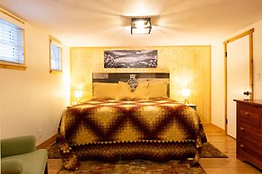 Alpen Way Chalet Mountain Lodge