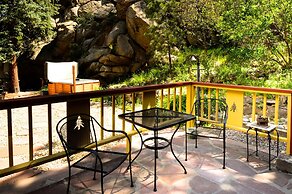 Alpen Way Chalet Mountain Lodge