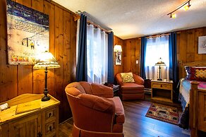 Alpen Way Chalet Mountain Lodge