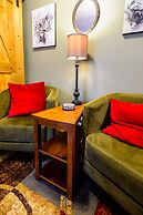 Alpen Way Chalet Mountain Lodge