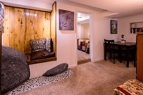 Alpen Way Chalet Mountain Lodge