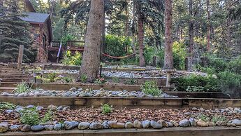 Alpen Way Chalet Mountain Lodge